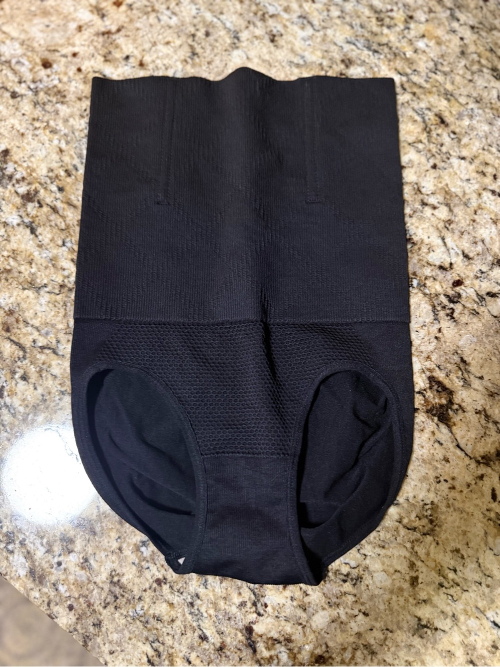 High-Waist Shaping Briefs - Black